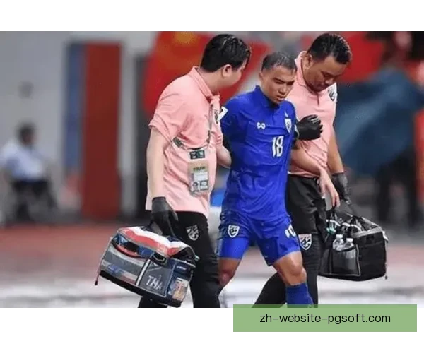 中国男足世预赛力克强敌成功晋级展现拼搏精神与团队合作